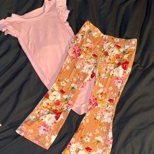 Posh peanut 2 piece set